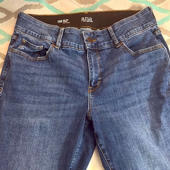 A.N.A Blue Denim Jeans - Picture 1 of 5
